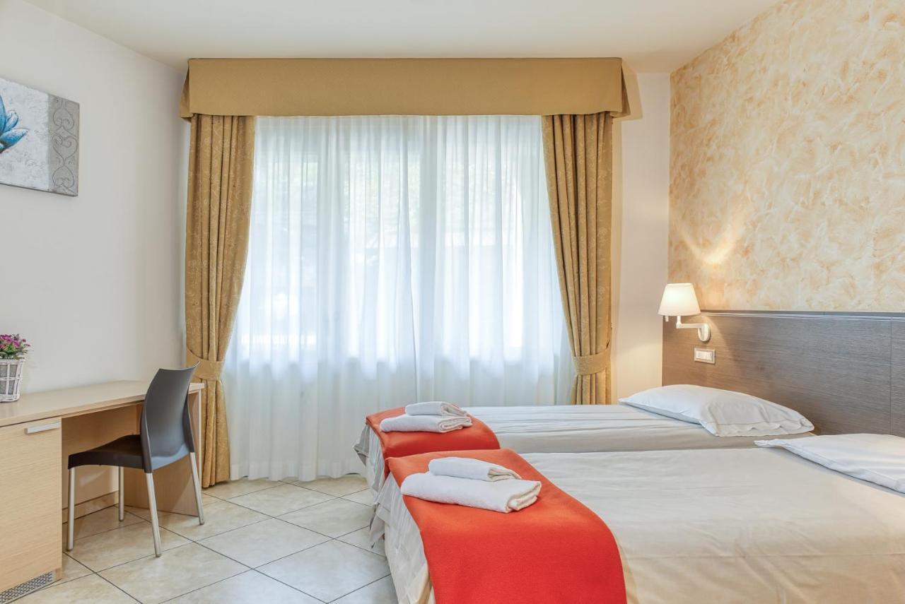 Hotel Lumin Cremia Exteriér fotografie
