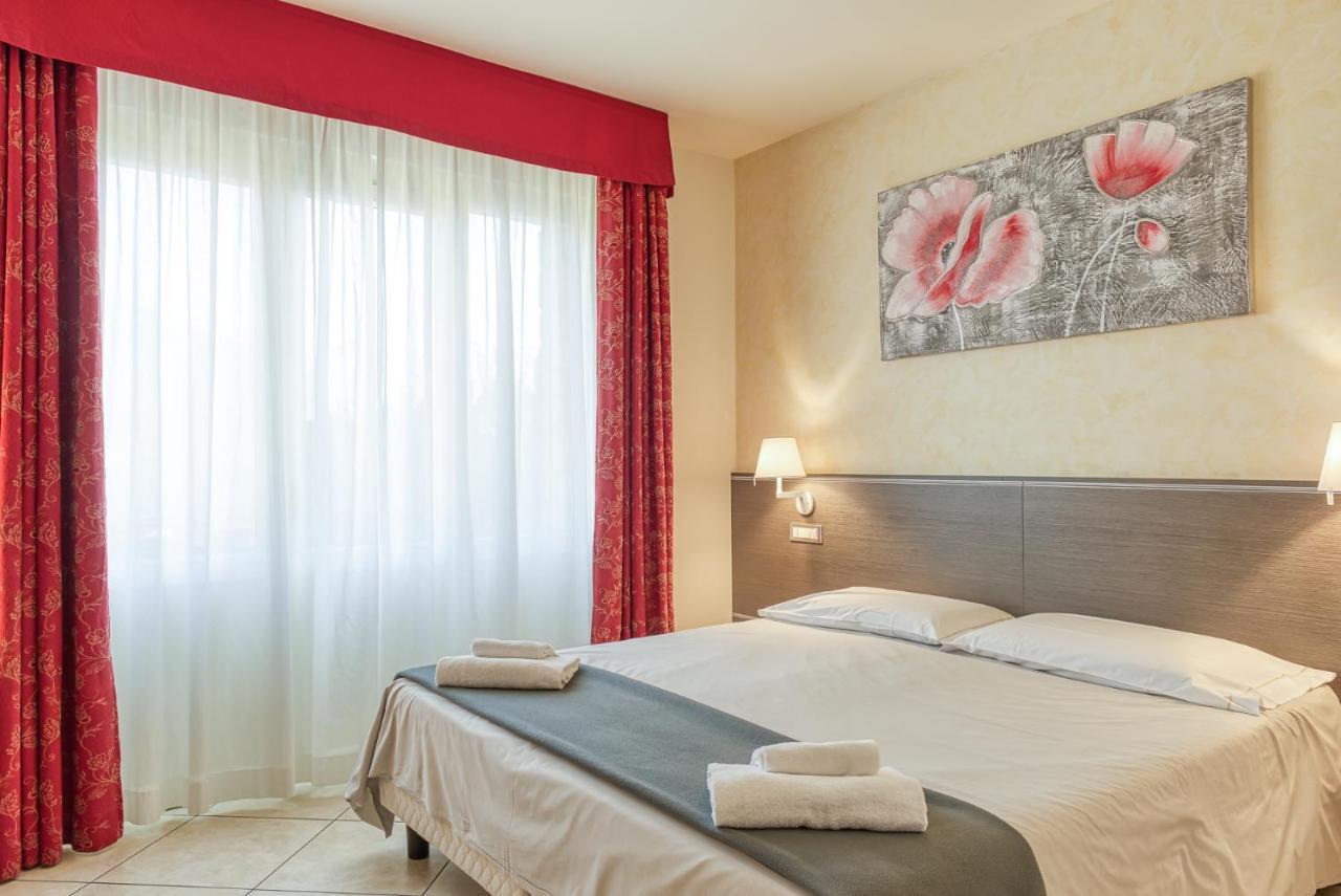 Hotel Lumin Cremia Exteriér fotografie
